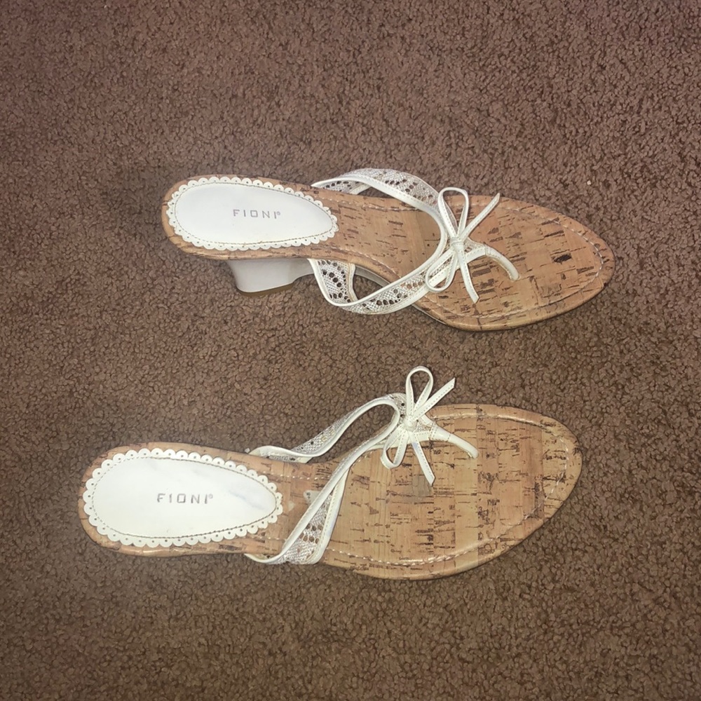 White wedge thong sandal